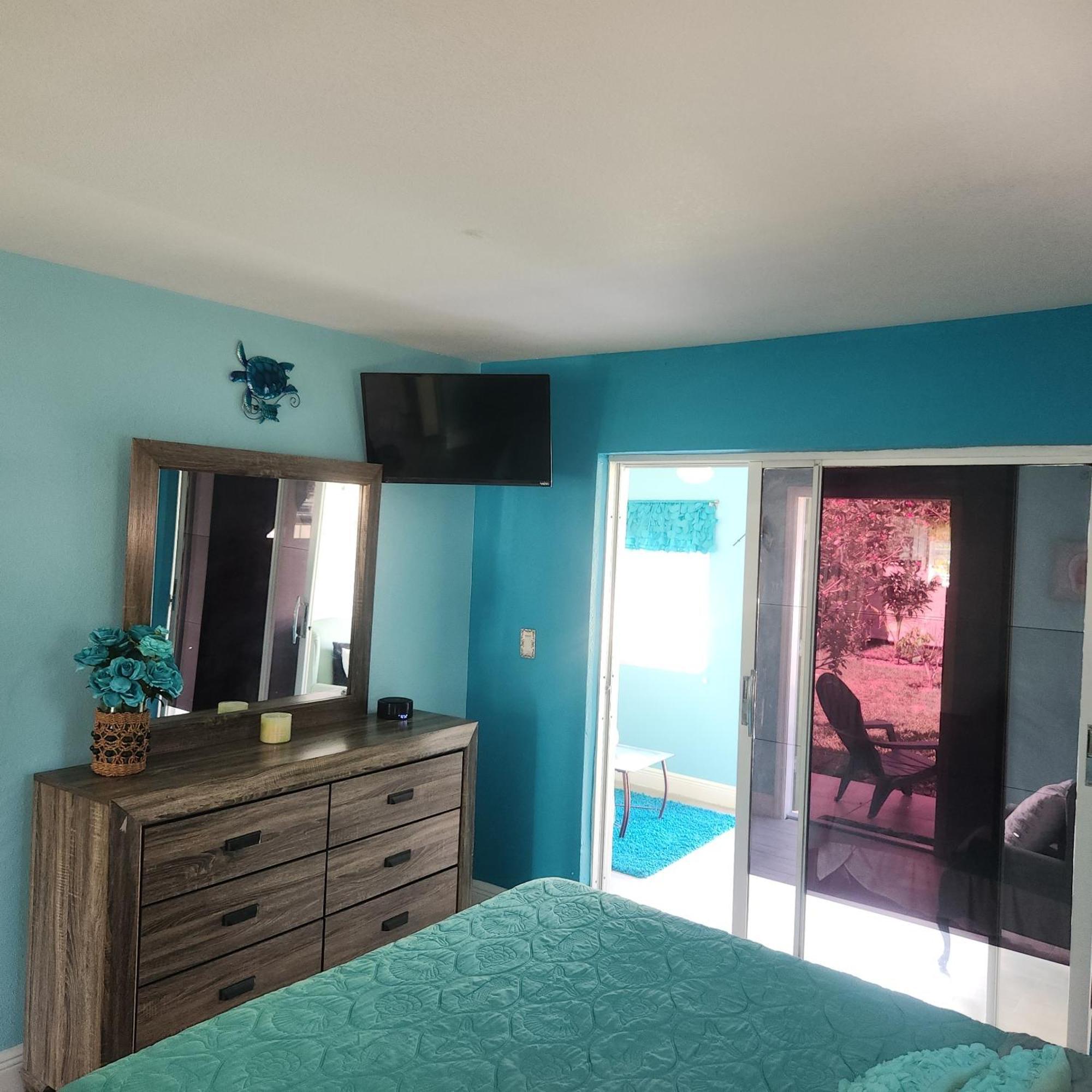 Jubilee Gardens Freeport Hotel Quarto foto